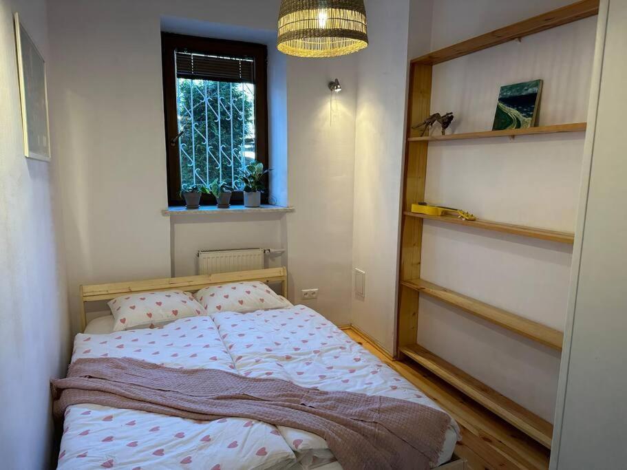 Apartament Stary Mokotow, Z Ogrodkiem Warszawa Zewnętrze zdjęcie