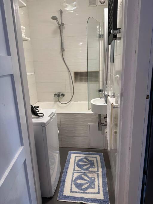 Apartament Stary Mokotow, Z Ogrodkiem Warszawa Zewnętrze zdjęcie