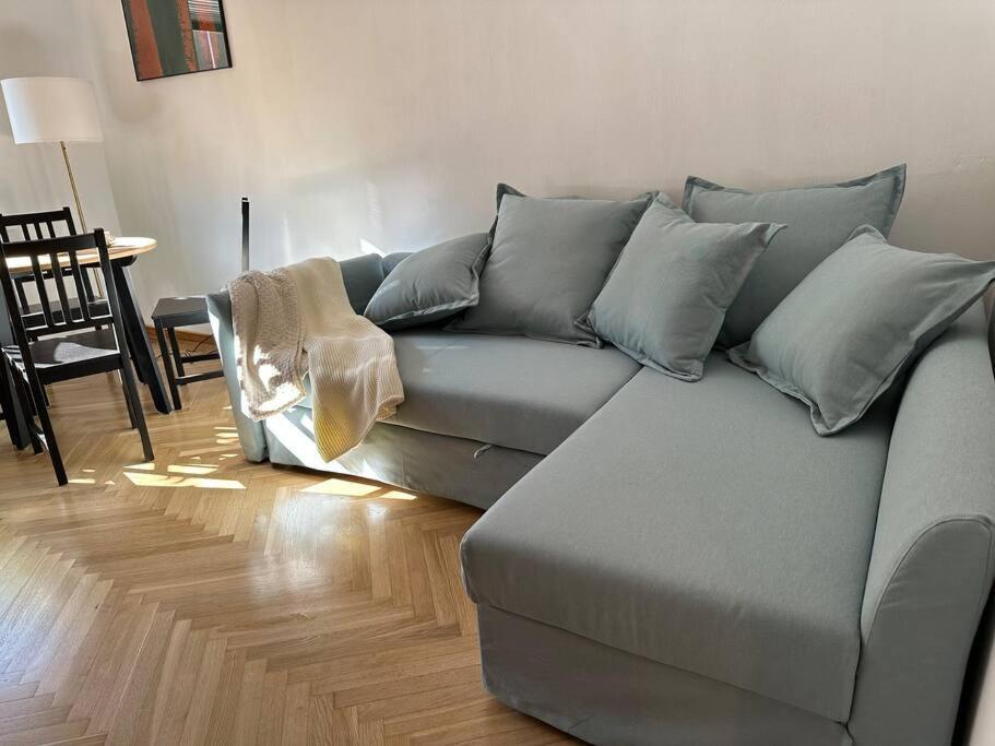 Apartament Stary Mokotow, Z Ogrodkiem Warszawa Zewnętrze zdjęcie