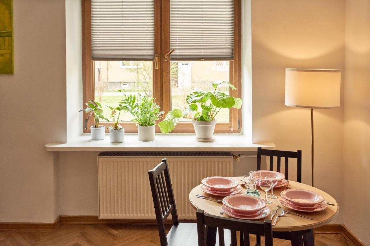 Apartament Stary Mokotow, Z Ogrodkiem Warszawa Zewnętrze zdjęcie